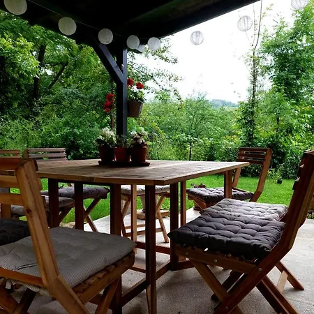 Holiday home Casa De Pe Un Deal-provita De Sus-prahova
